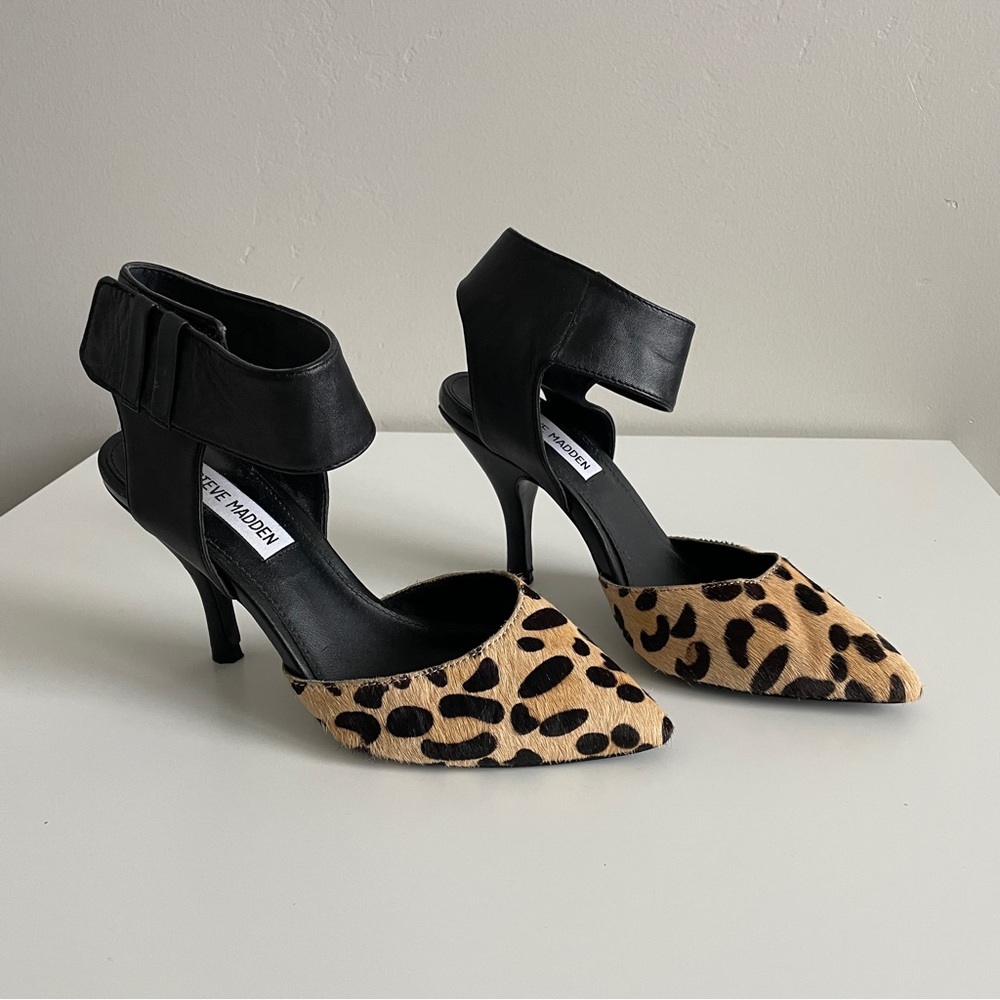 Steve Madden Black and Leopard Pointed-Toe Ankle Strap Heels- Size 6